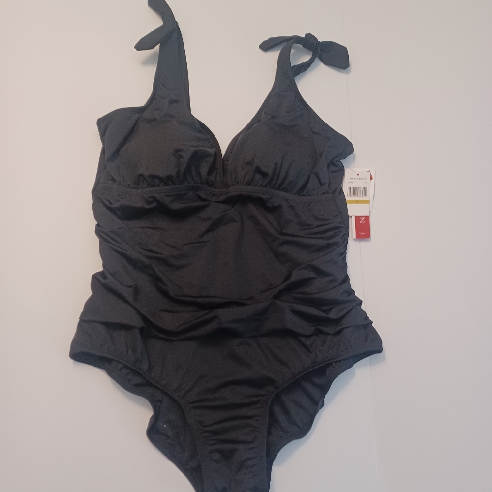 Jantzen Blk 1pc Swimsuit Tummy Control Sz 14